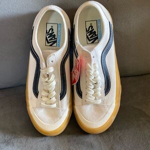 Vans  ultra cush shoe New with tags